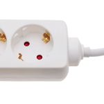 Regleta de enchufes 6 schuko 16A 250V blanca con cable de 1.5m - IA02500 - 03
