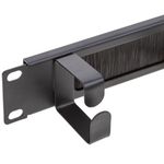 Panel de gestión de cables para armario rack 19" 1U con 5 anillas y cepillo - RR01500 - 06